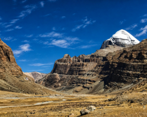Mount Kailash Trek 2026 | Mount Kailash Travel & Tibet Adventure Guide